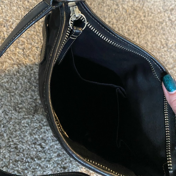 Black Coach Handbag with Digital Authenticity - Picture 7 of 14